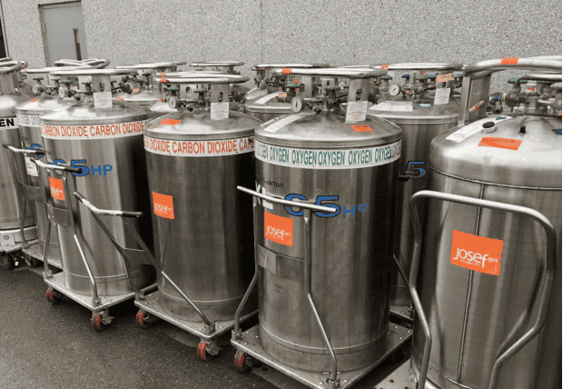 Gas canisters