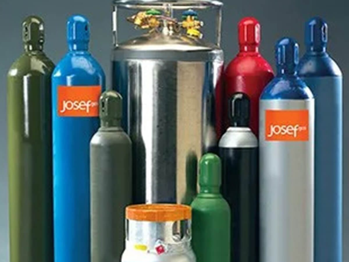 Streamlining-Your-Facility-Keeping-Consumables-and-Gases-Stocked
