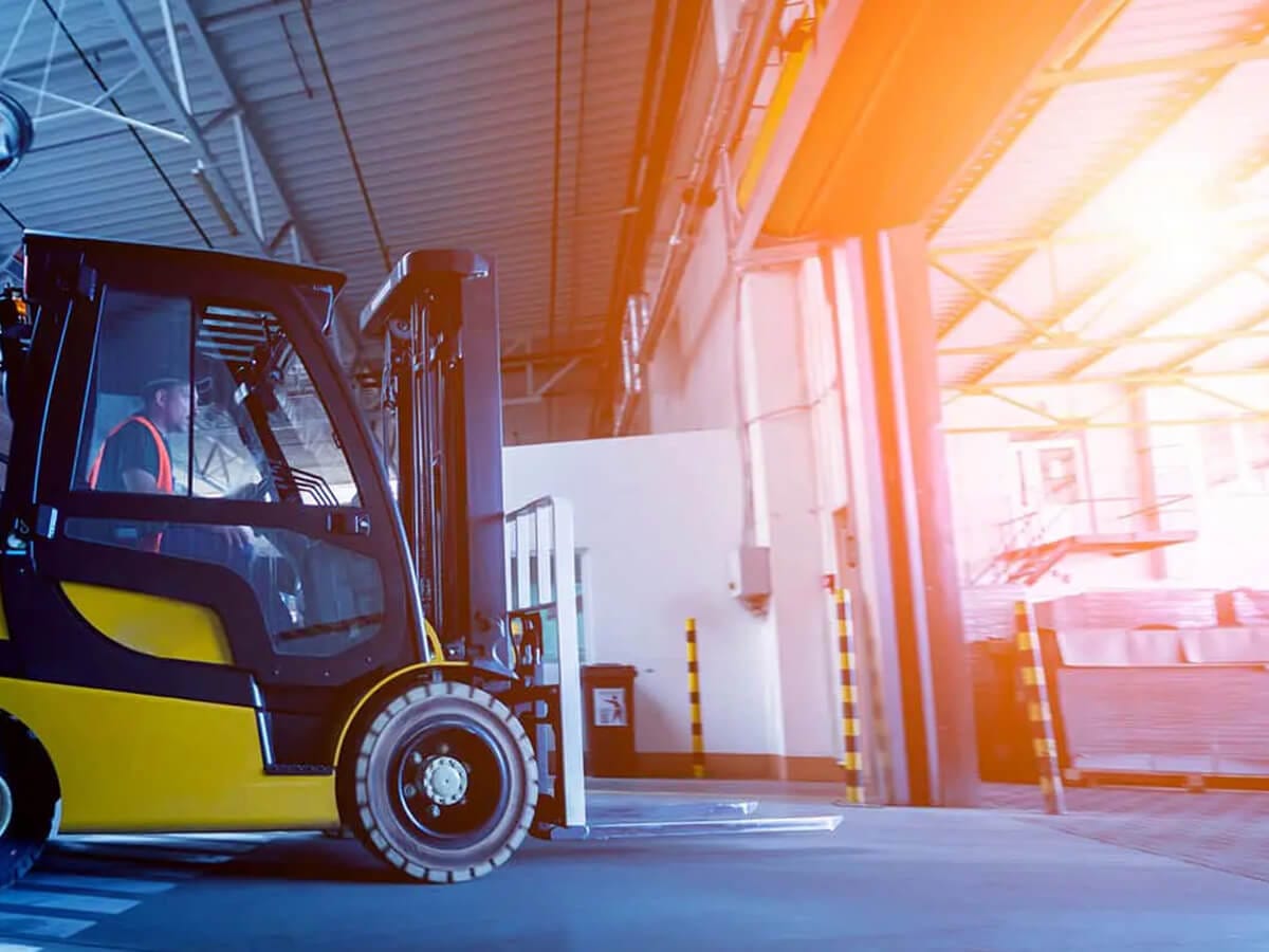 How-Often-Should-You-Replace-Forklift-Propane-Cylinders